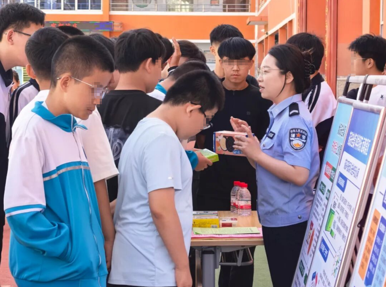 守护舌尖安全！环食药侦大队带你体验不一样的&ldquo;警&rdquo;彩六一        