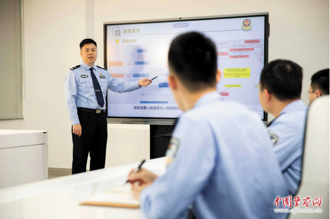 柳州市公安局经济犯罪侦查支队副支队长吴斌：利剑无声保障经济安全
